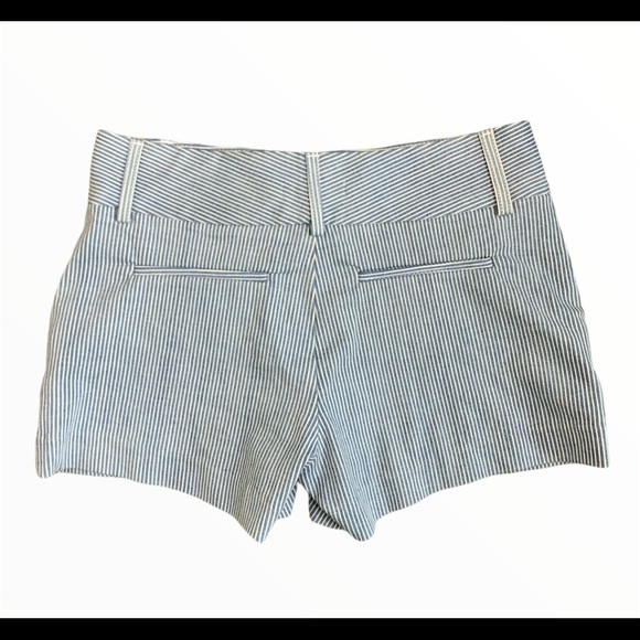 ALICE & OLIVIA Cady Clean PinStripe Shorts With Pockets Blue Size 2 - Picture 7 of 9